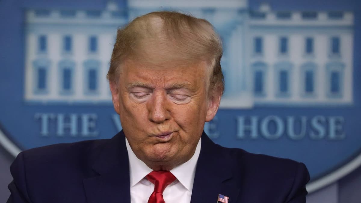 A IA em debate: Trump e a controvérsia da regulação nos EUA