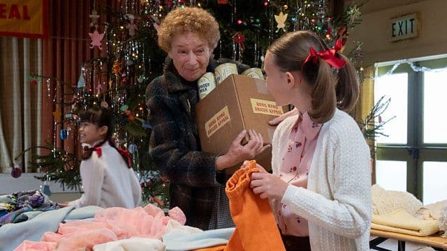 Como ver os especiais de Natal de Call the Midwife 2025 online