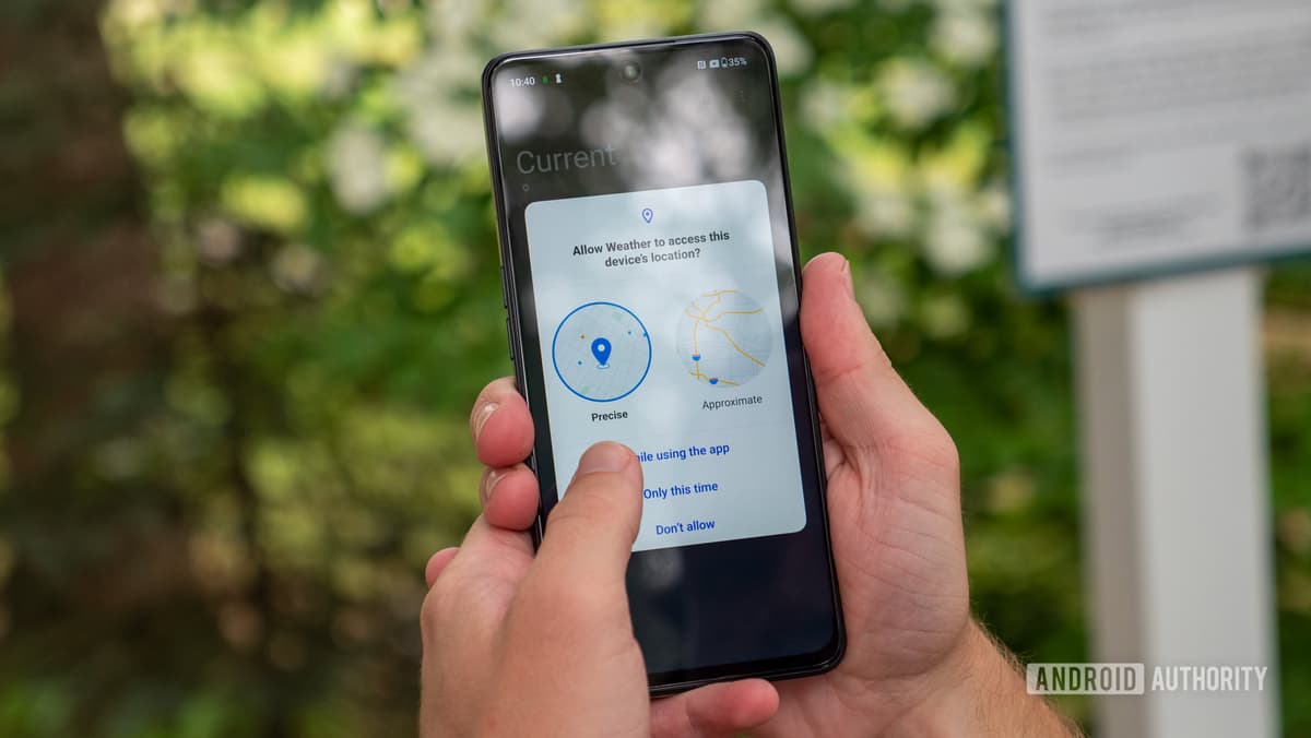 OnePlus: Falha no Oxygen OS deixa utilizadores sem dados meteorológicos