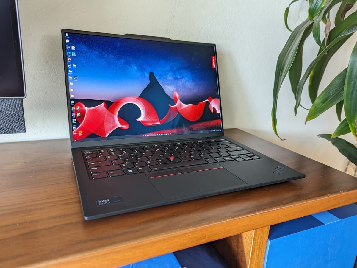 ThinkPad X1 Carbon Gen 12 com descontos agressivos na Black Friday