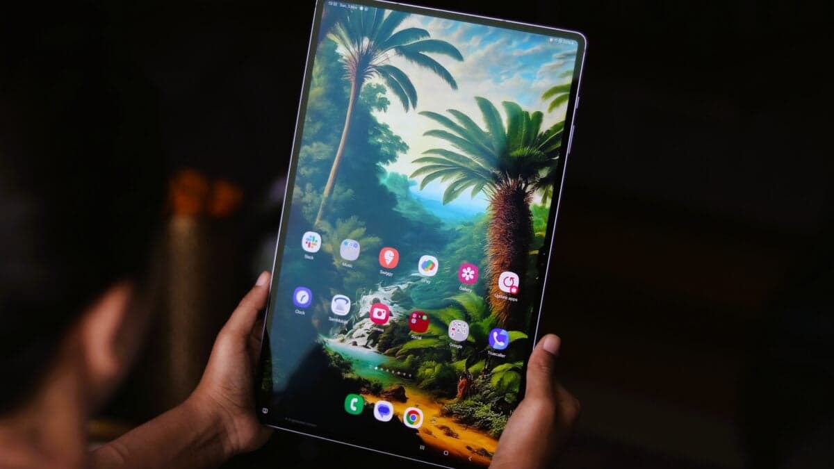 Galaxy Tab S10 recebe patch de segurança de dezembro de 2025